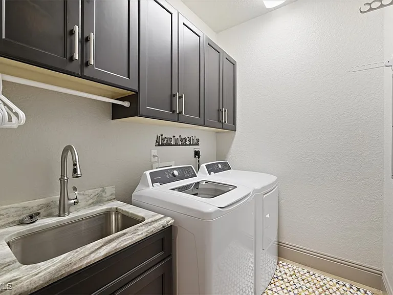 4235 SE 20th Pl #C404 — Photo 14
