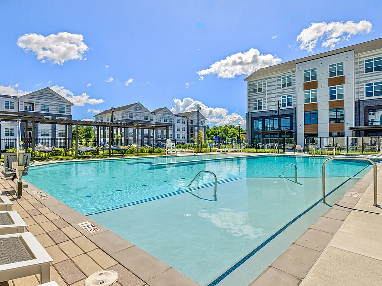 James Run Apartments — Photo 34