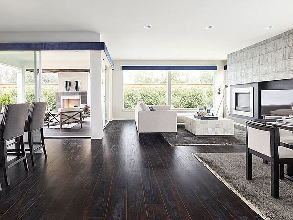 Interior Image For The Newport