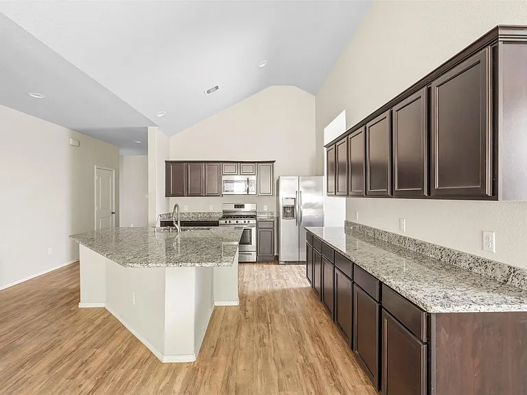 18025 Atwood Mill Dr — Photo 16