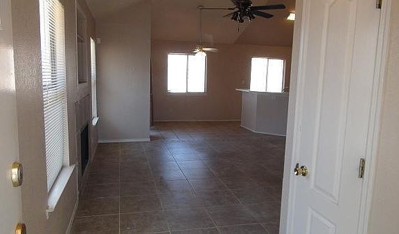 3rd image of 3269 Royal Terrace Ln