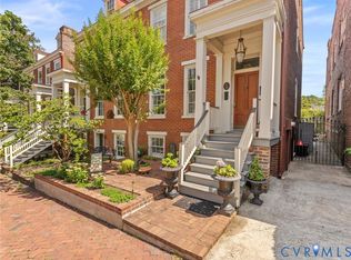 2210 E Broad St, Richmond, VA 23223