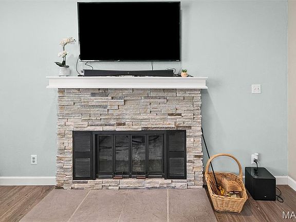 5th image of 121 Turnbridge Dr
