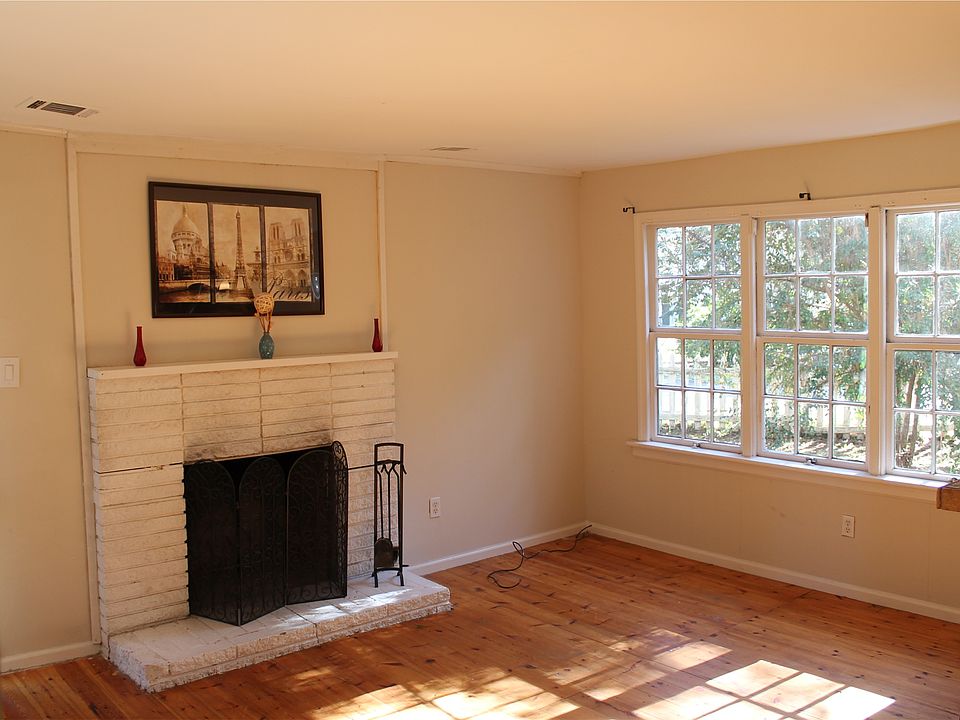 2nd image of 9818 Whitefield Ave