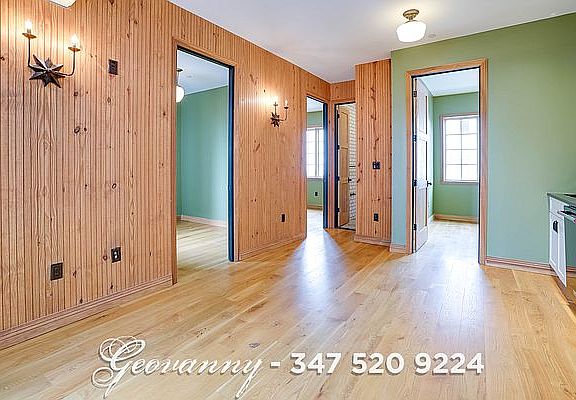 4th image of 302 Saint Nicholas Ave #2A