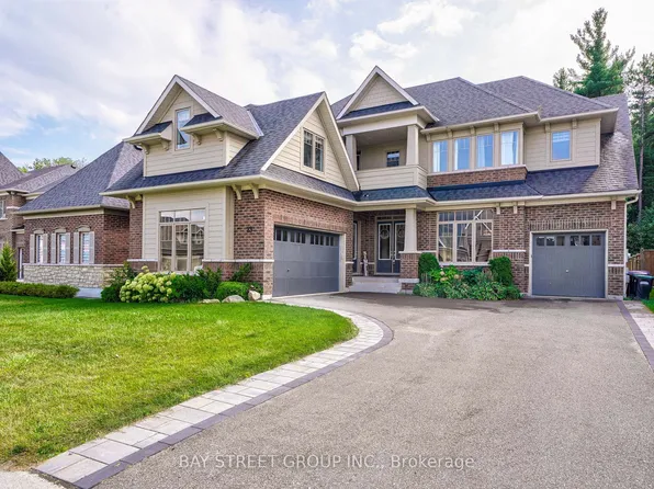 23 Trail Blvd, Springwater, ON L9X 0S4