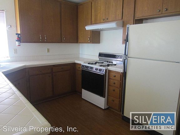 2nd image of 5028 Sandpiper Ln
