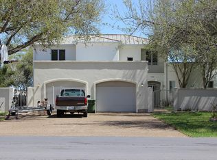 408 Beach Blvd, Laguna Vista, TX 78578