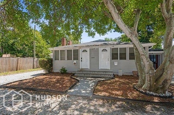 1st image of 6119 38th Ave N #2