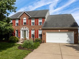 8025 Woodcreek Dr, Bridgeville, PA