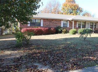 4202 Brant Dr, Springdale, AR 72762