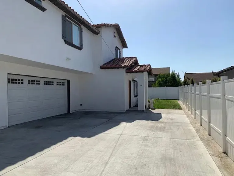 159 N Soldano Ave — Photo 3