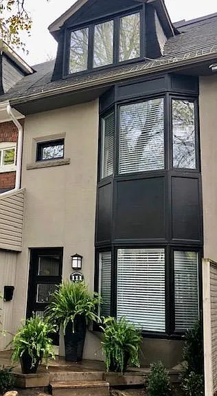 111 Summerhill Ave — Photo 4