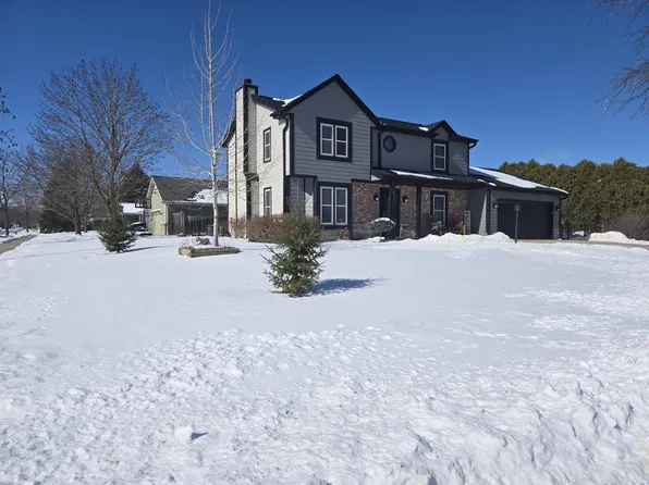 10631 South Peggy DRIVE, Oak Creek, WI 53154