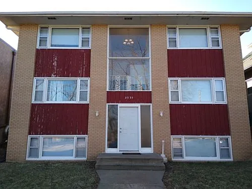 2335 B Photo 1