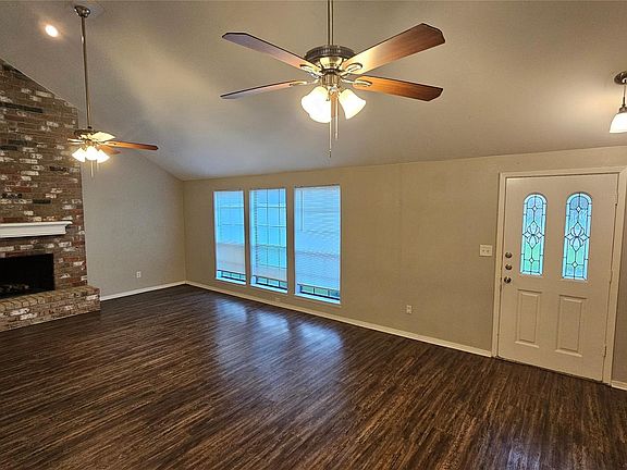 4th image of 6627 Fallengate Dr