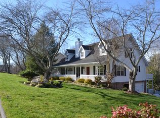 9009 Tennga Ln, Chattanooga, TN 37421