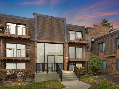 112 Mullingar Ct APT 3B, Schaumburg, IL, 60193