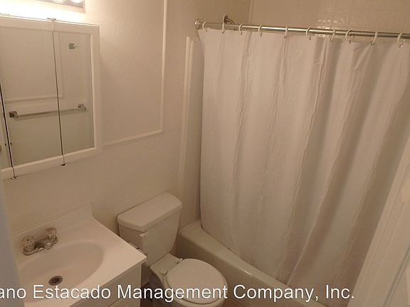 4th image of 2618 10th Ave APT 24