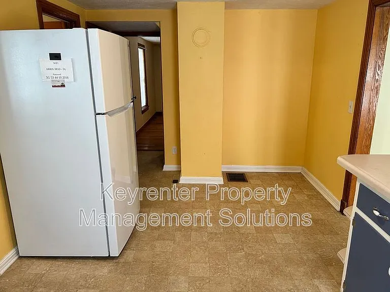 3922 Churchville Ave — Photo 25