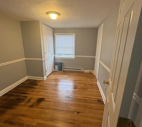 5th image of 17410 Wolford Ave APT 2