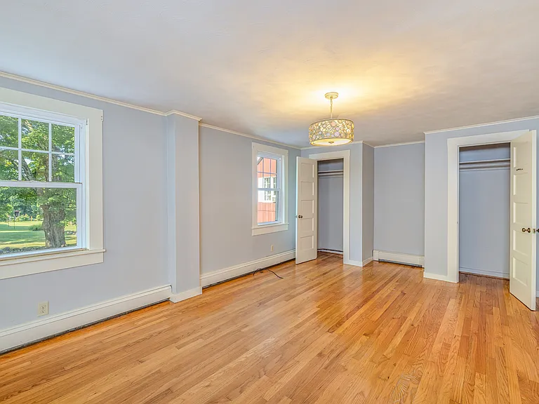 4 Hydeville Rd #1 — Photo 17