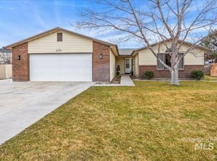 2406 Sunnybrook Dr, Nampa, ID 83686