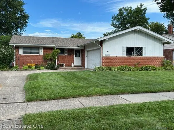 29366 Merrick Ave, Warren, MI 48092