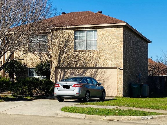 2nd image of 609 Capricorn Dr