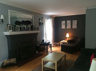 905 Sparrow Ave, Lansing, MI 48910