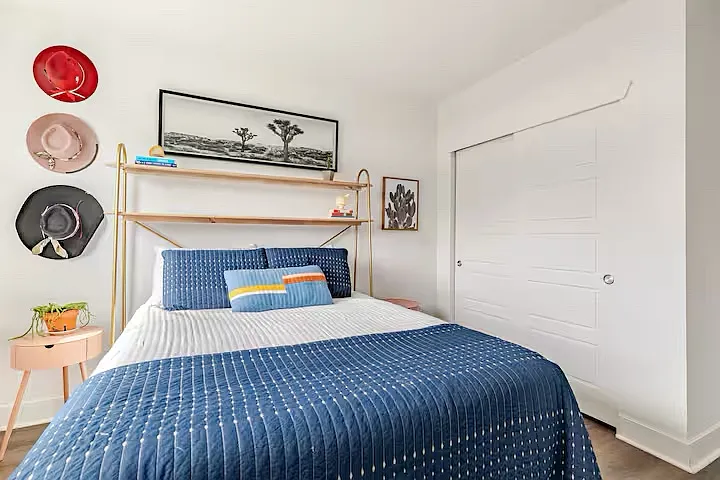 2824 W Parkside Pl — Photo 16