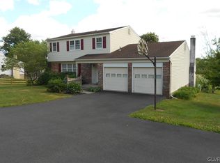 8 Barrel Run Rd, Quakertown, PA 18951