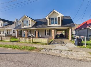 509 Washington Ave, Paintsville, KY 41240