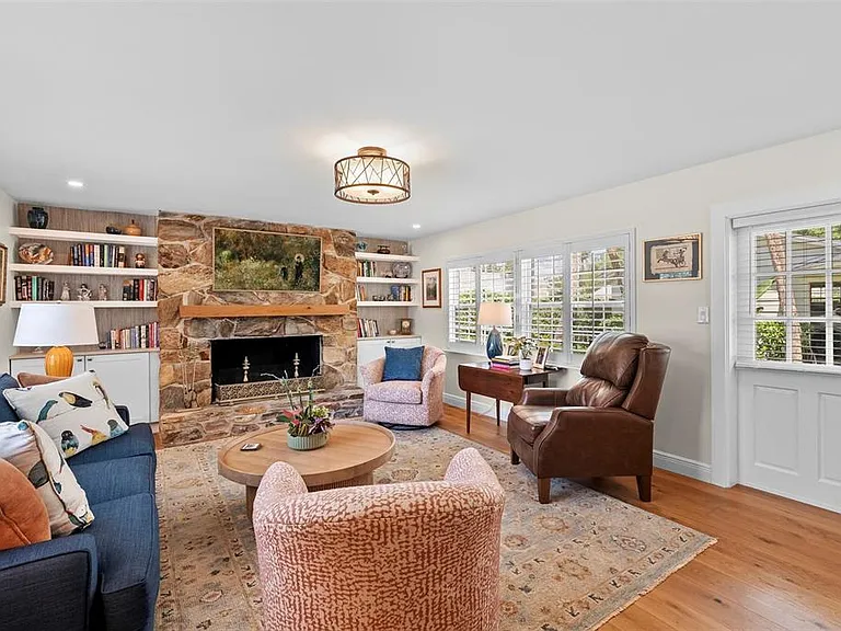 4705 W San Rafael St — Photo 36