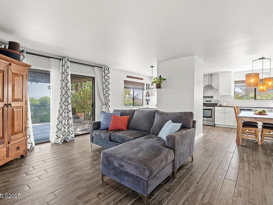 7620 Essex Way, Reno, NV 89506 | Zillow