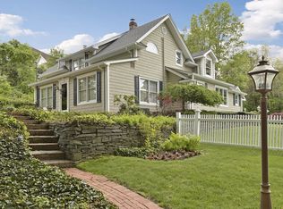 541 Old Bridge Rd, Northport, NY 11768