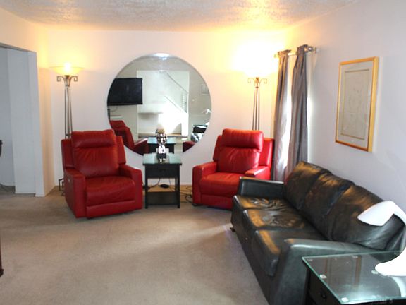 2nd image of 5408 Grayfield Cir