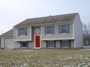 3233 Locust Cir, Walworth, NY 14568
