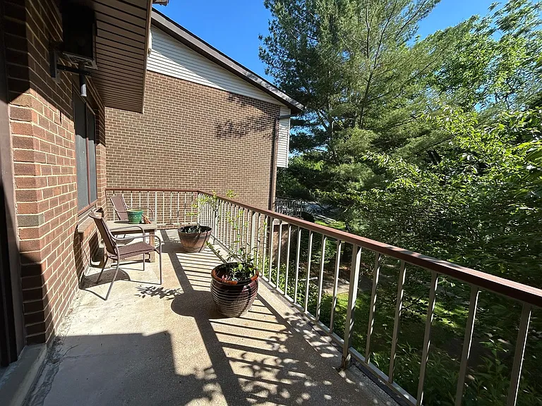 4928 W Brigantine Ct — Photo 4