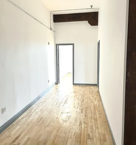 726 S Santa Fe Ave #203 — Photo 6