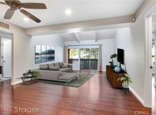 18350 Hatteras St APT 255, Tarzana, CA 91356
