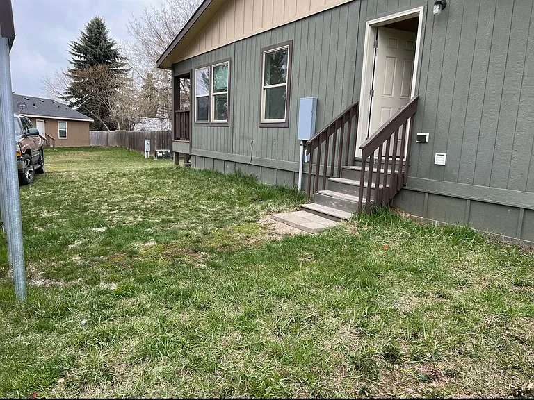 5910 Alfy Way — Photo 14