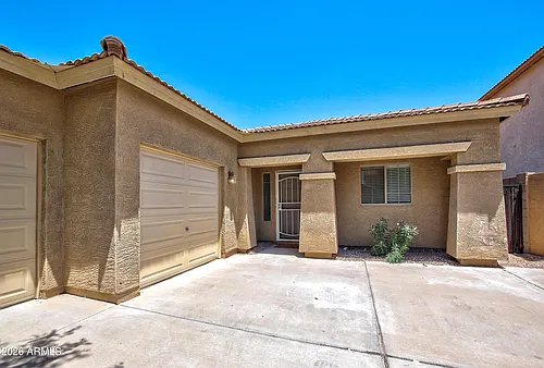 2043 N Holguin Way Photo 1