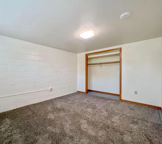 2131 Sunset Dr — Photo 9