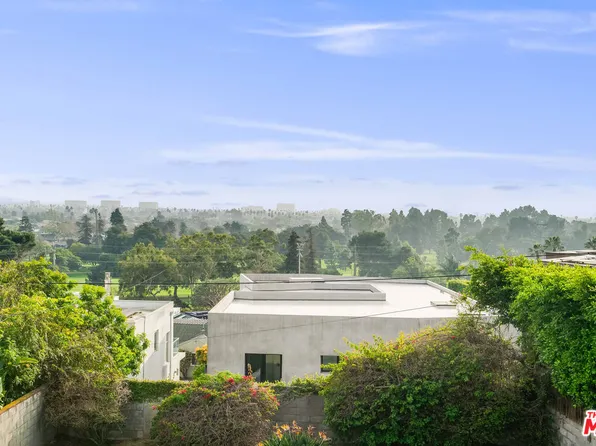 1770 Bryn Mawr Ave, Santa Monica, CA 90405