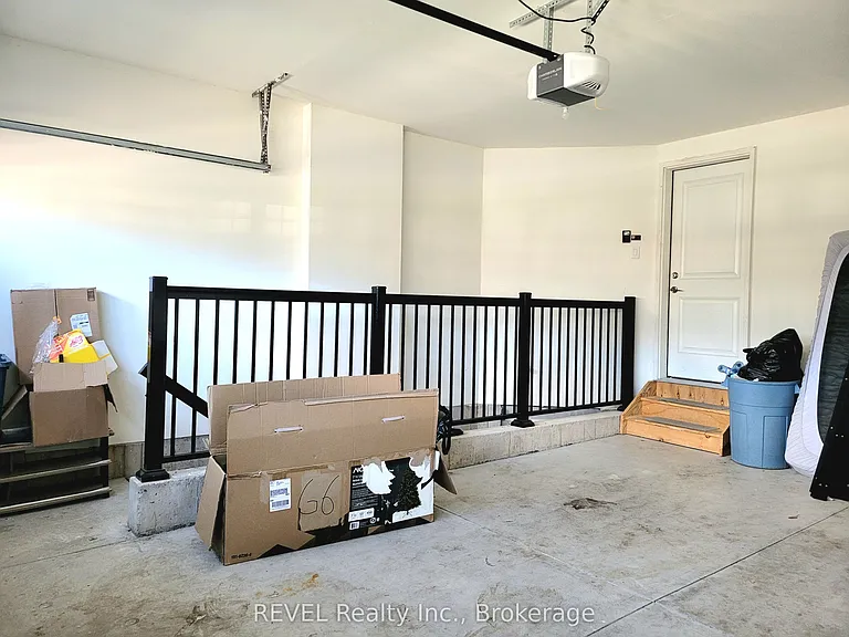 171 Bur Oak Dr — Photo 35