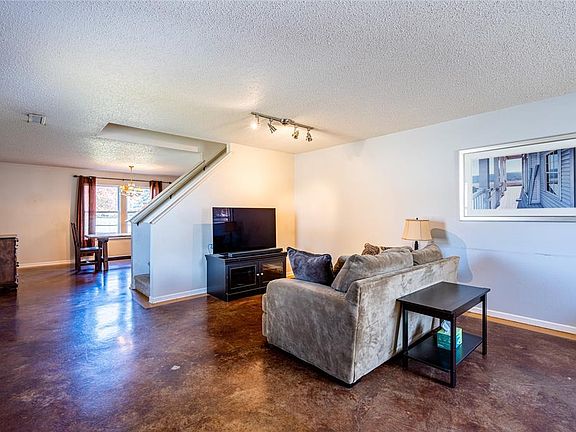 3rd image of 15160 N Fawn Hollow Ln