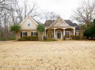347 Landen Cir, Byhalia, MS 38611