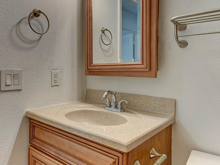 3514 Glory Cir — Photo 28