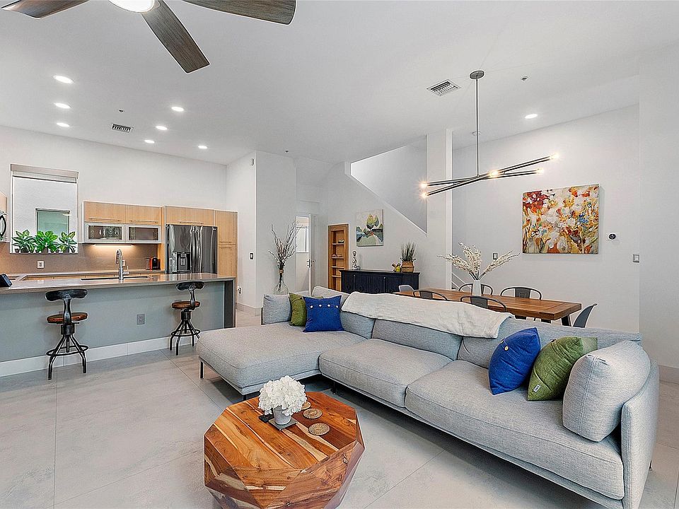 1st image of 743 NE 4th Avenue #743